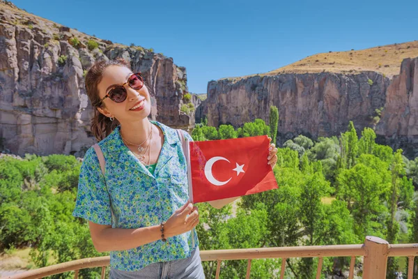 Happy Girl National Turkish Flag Famous Ihlara Valley Cappadocia Background — Stock fotografie