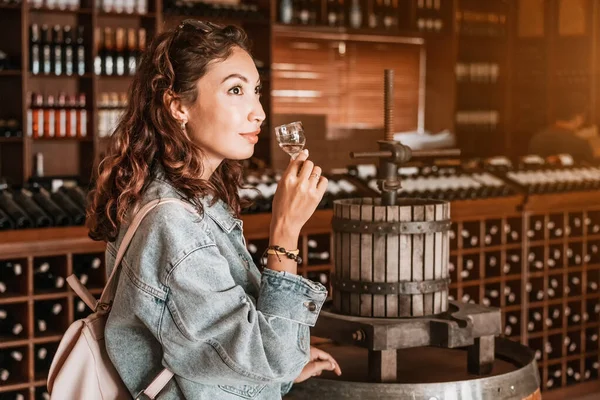 Contented Female Visitor Winery Pauses Enjoy Sip Refreshing White Wine — Stock Photo, Image