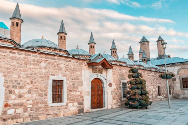 Septiembre 2022 Konya Turkiye Mevlana Museum Entrance Famous Turkish Dervishes — Foto de Stock