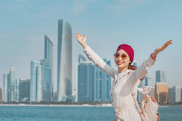 Experimente Alegria Maravilha Viagem Como Uma Menina Asiática Feliz Descobre — Fotografia de Stock