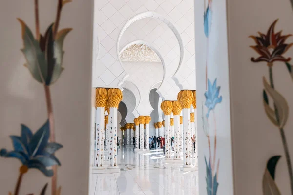 Ledna 2023 Abu Dhabi Sae Architektonické Oblouky Mešitě Sheikh Zayed — Stock fotografie