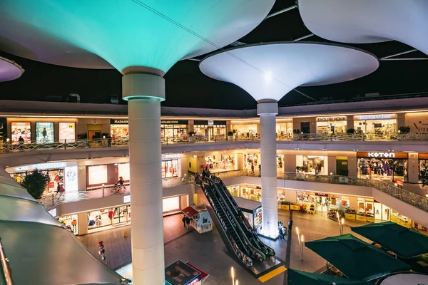 Декабря 2022 Анталья Турция Необычный Интерьер Современного Erasta Mall Крыши — стоковое фото