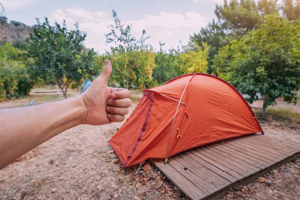Samenstellen Installeren Van Een Tent Een Camping Uitrusting Materialen Voor — Stockfoto