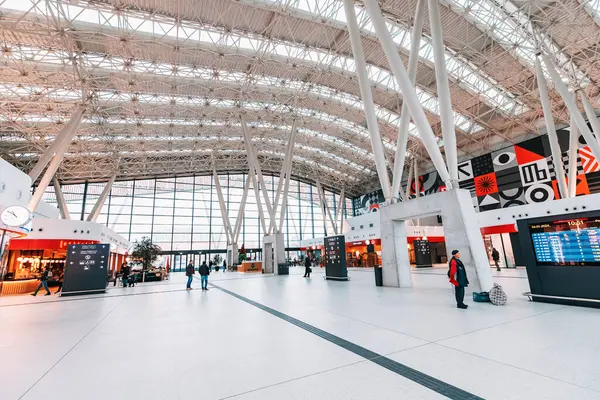 Stycznia 2024 Belgrad Serbia Dworzec Centralny Ośrodek Aktywności Którym Pasażerowie — Zdjęcie stockowe