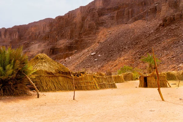 Pueblo Tuareg Cabañas Redondas Dependencias Construidas Una Manera Tradicional Caña — Foto de Stock