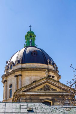 Barok Corpus Christi Kilisesi ve Dominik Manastırı. Şimdi de Kutsal Ayin 'in Yunan Katolik Kilisesi. Lviv, Ukrayna