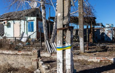 Donetsk Reg, Ukrayna 'daki Bogorodichne köyü Rus birliklerinin işgalinden sonra harabeye döndü.