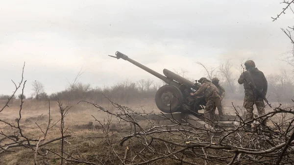 Донецкий Рег Украина Мар 2023 Война России Против Украины Артиллеристы — стоковое фото
