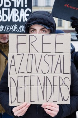 KYIV, UKRAINE - Ocak 07, 2024: Ukraynalı savaş esirlerinin akrabaları ve dostları 