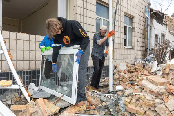 Kyiv Ukraine Mar 2024 Students Volunteers Remove Debris Kyiv State Royalty Free Stock Photos