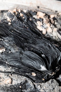 KYIV, UKRAINE - Temmuz. 04, 2025: Şehirdeki çeşitli binalarda hava saldırısından kaynaklanan hasar ve yıkım görülebilir. Olayın ardından yerleşim alanlarındaki enkaz ve yapısal çöküntüler ortaya çıktı..