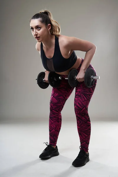 Attractive Size Woman Working Out Dumbbells Isolated Gray Background — Stock Photo, Image