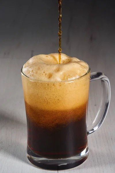 Pouring Brown Beer Glass Half Litre Mug — Stockfoto