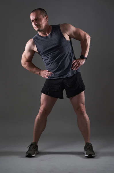 Full Body Shot Mature Man Doing Fitness Workout Gray Background — Stock Photo, Image