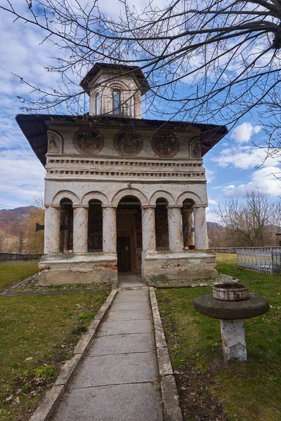 Ancienne Église Médiévale Xive Siècle Dans Village Rustique — Photo