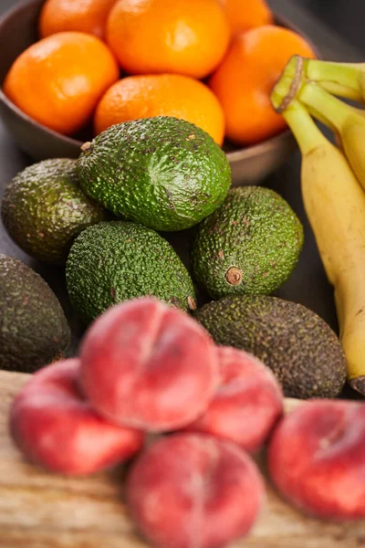 Various Fruits Wooden Board Closeup Shot — Stock Photo, Image