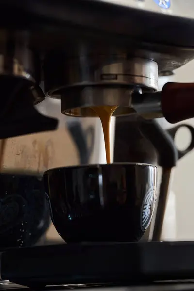 咖啡店专业工具的包装 优质咖啡浓缩咖啡 — 图库照片