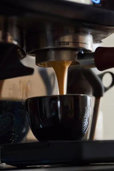 咖啡店专业工具的包装 优质咖啡浓缩咖啡 — 图库照片