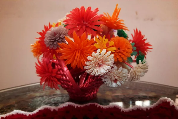 Widok Starannie Wykonane Kolorowy Bukiet Kwiatów Platynowych — Zdjęcie stockowe
