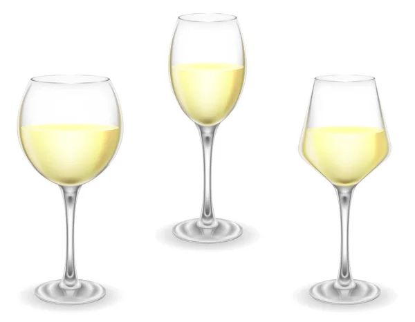酒用透明玻璃杯和低酒精饮料矢量图解分离背景 — 图库矢量图片
