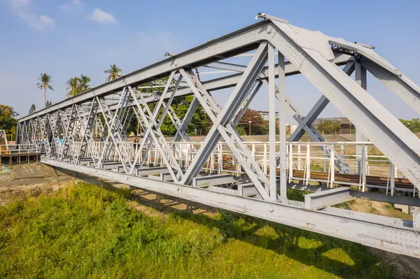 Yunlin, Tayvan - 11 Aralık 2019: Yunlin, Tayvan 'da Huwei Çelik Köprüsü