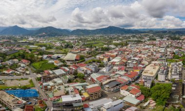 Puli, Tayvan - 7 Eylül 2019: Nantou, Tayvan, Asya 'daki Puli kasabasının hava manzarası