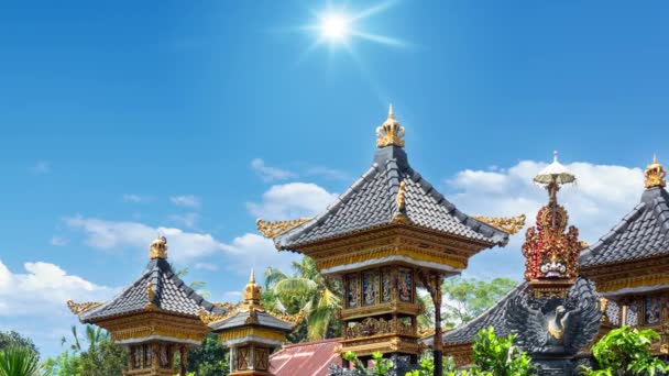 Bali Indonesische Goldene Dächer — Stockvideo