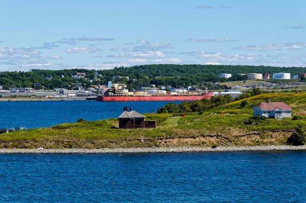 Halifax Nova Scotia Septiembre 2022 Petrolero Barco Diseñado Para Transportar —  Fotos de Stock