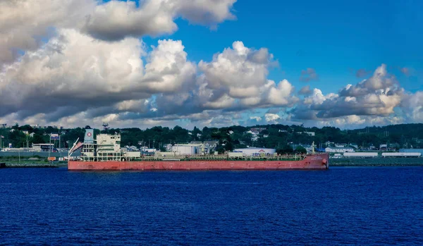 Halifax Nova Scotia Września 2022 Zbiornikowiec Jest Statkiem Przeznaczonym Transportu — Zdjęcie stockowe