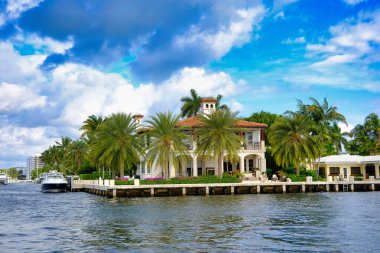 FORT LAUDERDALE, FLORIDA - December 14, 2022: Dade-Broward County is the cultural and economic center of South Florida and is a major leader in boating, tourism, the arts, and the cruising industry.