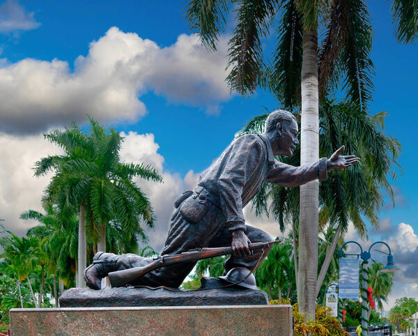 ФОРТ-ЛАУДЕЙЛ (ОРИДА) - 14 декабря 2022 года: Округ Даде-Броуард - культурный и экономический центр Южной Флориды и является крупным лидером в лодочном спорте, туризме, искусстве и круизной индустрии..