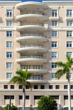 SAN JUAN, PUERTO RICO - 1 Şubat 2023: San Juan Karayipler için önemli bir turizm merkezi olarak hizmet vermektedir. Sadece Luis Munoz Marin Uluslararası Havalimanı 'ndan değil, daha küçük olan Grande Adası' ndan da.