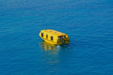 LABADEE, HAITI - 22 Aralık 2022: Labadee, Haiti 'nin kuzey kıyısında yer alan bir liman. Kraliyet Karayipleri 'ne üç yolcu gemisinin yolcuları için kiralanmış özel bir tatil beldesidir..