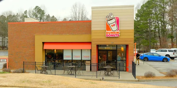 Dunwoody Georgia Febbraio 2023 Dunkin Donuts Una Multinazionale Americana Caffè — Foto Stock