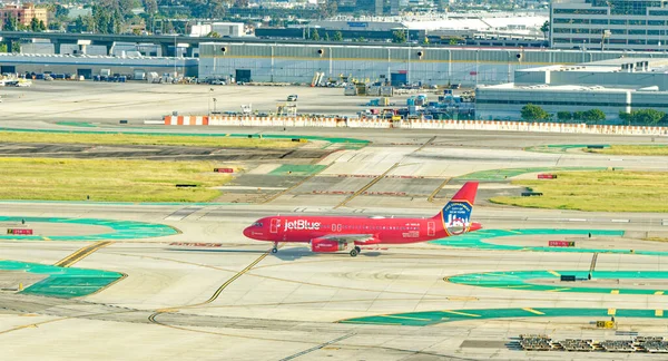 Los Angeles California 2023 Lax 로스앤젤레스를 운항하는 공항이며 미국의 항공모함 — 스톡 사진