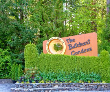 Victoria, British Columbia - 21 Mayıs 2016: Victoria, yakınındaki Butchart bahçeleri üzerinde bir milyon ziyaretçi her yıl almak ve bir Kanada'nın Ulusal tarihi Site belirlenmiş.