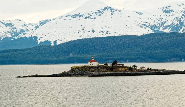 Сніг Крижаною Лагуною Біля Скагвея Аляска — стокове фото