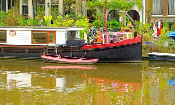 Amsterdam Netherlands Ağustos 2023 Amsterdam Sanatsal Mirası Ayrıntılı Kanal Sistemi — Stok fotoğraf