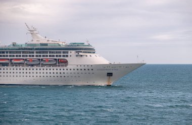 MIAMI, FLORIDA - 24 Ocak 2024: The Travel and Cruise Industry, Covid tarafından neredeyse tamamen sakat bırakıldı..