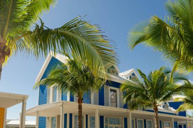 NASSAU, BAHAMAS - 31 Ocak 2024: 260.000 kişilik nüfusuyla Nassau, Bahamalar 'ın 80 nüfusuna sahiptir..