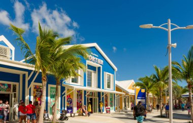 NASSAU, BAHAMAS - 31 Ocak 2024: 260.000 kişilik nüfusuyla Nassau, Bahamalar 'ın 80 nüfusuna sahiptir..