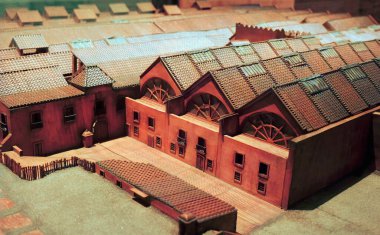 BARCELONA, İspanya - 3 Ekim 2024 Barcelona İspanya 'nın Katalonya eyaletinin başkentidir. Barcelona, eşsiz mimarisi, kiliseleri ve parklarıyla önemli bir turizm beldesi ve 1992 Olimpiyatları 'na ev sahipliği yaptı.