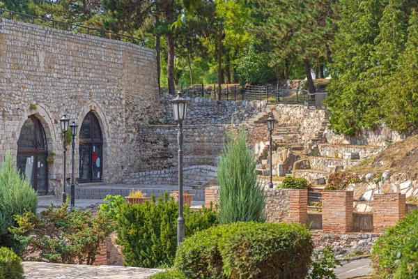 Nis Servië Augustus 2022 Oude Ruïnes Historische Muren Fort Park — Stockfoto