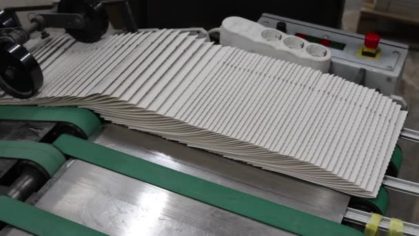 Folded Pages Book Making Process Saída Papel Máquina — Vídeo de Stock