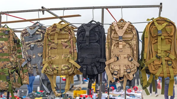 Wojskowy Styl Wojskowy Camo Plecaki Taktyczne Sprzedaż — Zdjęcie stockowe