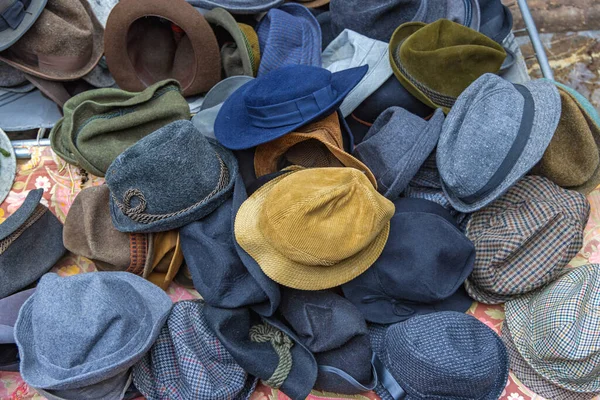Big Pile Mens Fashion Winter Wool Hats Senior Style Mix — Stock Photo, Image