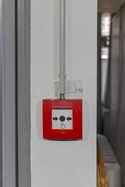 Dispositivo Chiamata Dei Vigili Del Fuoco Emergenza Con Pulsante Allarme — Foto Stock