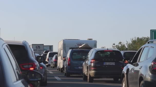 Nis Serbia August 2022 Congestia Traficului Rutier Autostrăzi Timpul Vacanțelor — Videoclip de stoc