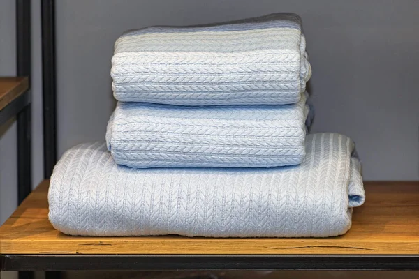 Stack Light Blue Throw Blankets Shelf — Stock Photo, Image