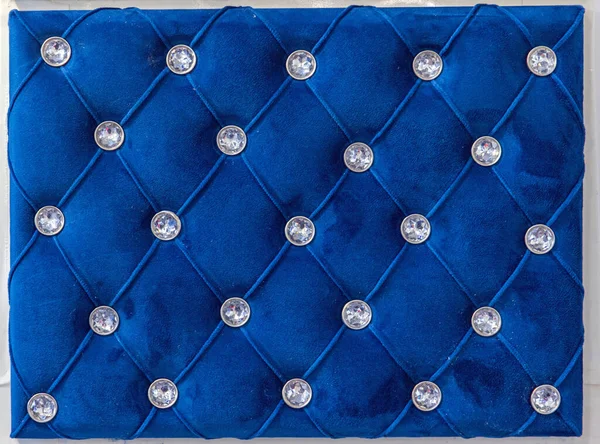 Cabecero Felpa Azul Copetudo Con Cristales Diamantes Decoración Dormitorio —  Fotos de Stock